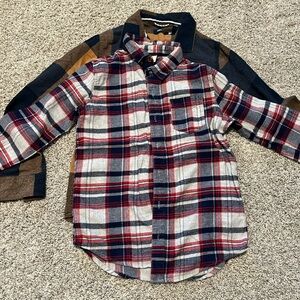 2 boys flannels, size medium